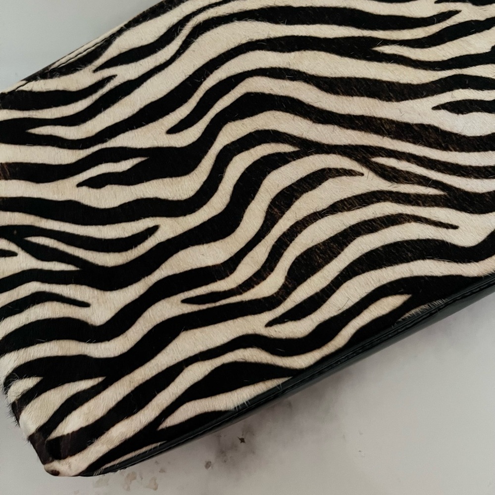 ๐๏ธ5โ for$25 SALES White House Black Market Clutch - Picture 5 of 12